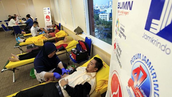 Aksi Donor Darah untuk Sesama