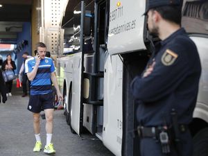 Suporter Leicester Bentrok dengan Polisi Madrid, Beberapa Ditangkap