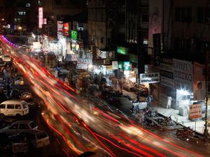 Pakistan Tunjuk Menteri Keuangan Baru Tapi Tidak Digaji