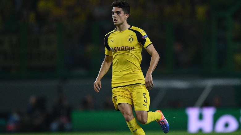 Terluka Akibat Ledakan, Bartra Harus Jalani Operasi Terluka Akibat Ledakan, Bartra Harus Jalani Operasi