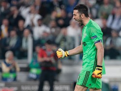 Kata Buffon soal Penyelamatannya dari Tembakan Iniesta