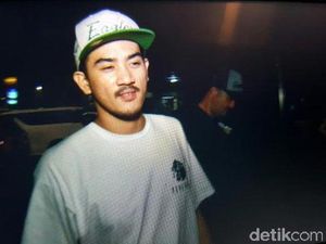 Polisi Tangguhkan Penahanan Tersangka Pemukulan Jurnalis TV