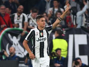 Saran Buffon kepada Dybala yang Jadi Bintang Kemenangan atas Barca