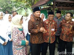 Bupati Irsyad Minta Program Promosi dan Beasiswa Lebih Tepat Sasaran