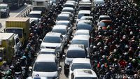 Imbas Proyek Flyover, Begini Kemacetan di Pancoran