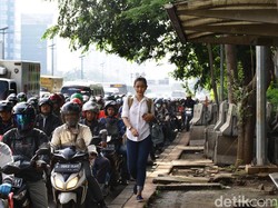 1 Lajur Tambahan di Pancoran Bisa Digunakan untuk Kurangi Macet