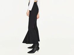 Tak Harus Selalu Jeans, 5 Celana Ini Juga Keren Dipakai Hangout