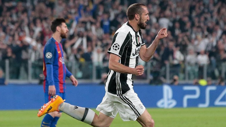 Gol Chiellini untuk Rossi yang Malang Gol Chiellini untuk Rossi yang Malang