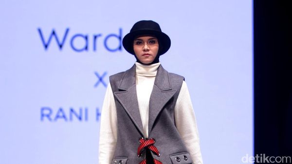 Foto: Koleksi Rani Hatta di Muslim Fashion Festival 2017
