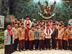 Sumarsono Kukuhkan Pengurus Masjid Hasyim Asyari