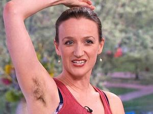 Yay or Nay? Wanita Ini Pamer Bulu Ketiak yang Tidak Dicukur 5 Tahun Yay or Nay? Wanita Ini Pamer Bulu Ketiak yang Tidak Dicukur 5 Tahun