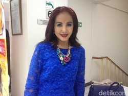 Machica Muchtar Datangi Polda Metro Jaya Buat Jemput Putranya