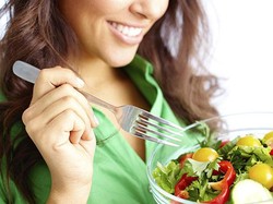 Tak Cuma Bikin Langsing, Ini Manfaat Plus Rutin Makan Sayur Hijau