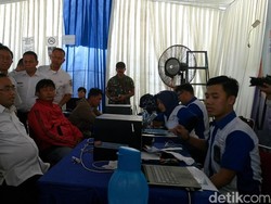 Menhub Cek Kesiapan KAI Hadapi Mudik Lebaran 2017