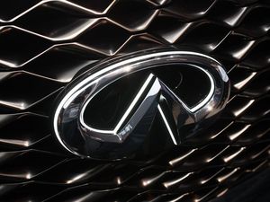Infiniti yang Kalah War di Indonesia Infiniti yang Kalah War di Indonesia