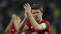 Carrick Emban Jabatan Kapten MU