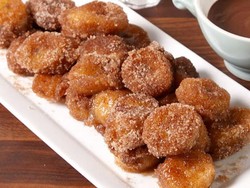 Belum Ada Camilan? Bikin Saja Olahan Pisang Enak Mirip Churros