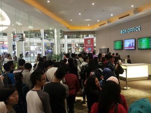 Begini Antrean Tiket Fast and Furious 8 di Kota Kasablanka