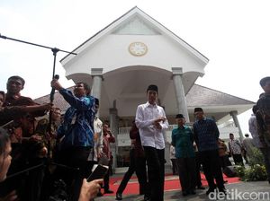 Video ini Gambarkan Kemegahan Masjid Raya Hasyim Asyari Video ini Gambarkan Kemegahan Masjid Raya Hasyim Asyari