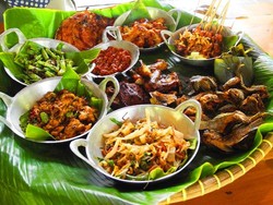 Mau Berwisata Kuliner di Lembang? Mampir Saja ke 5 Tempat Ini