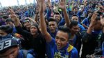 Bobotoh Mulai Padati Stadion GBLA