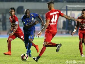 Serangan Monoton Persib Dapat Diantisipasi Arema Serangan Monoton Persib Dapat Diantisipasi Arema
