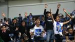 Ribuan Bobotoh Bakar Semangat Persib