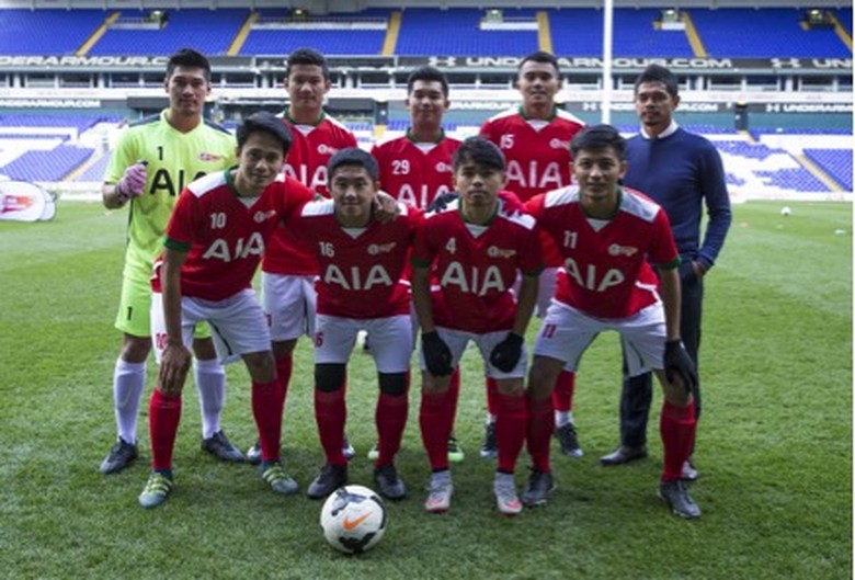 Tim Asuhan Bepe dan Firman Utina Rebut Runner Up di White Hart Lane Tim Asuhan Bepe dan Firman Utina Rebut Runner Up di White Hart Lane
