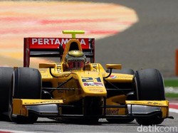 Kena Penalti, Sean Gelael Harus Start dari Pit di Feature Race