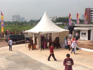 Pemprov DKI: Ahok Tak Hadiri Peresmian Masjid Raya Hasyim Asyari