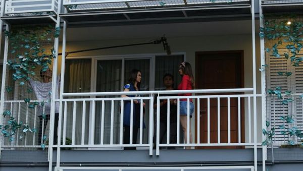 Saat BCL dan Aura Kasih Terlibat Perbincangan Serius