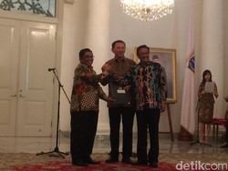 Ahok Kembali Aktif Jadi Gubernur, Sumarsono Tinggalkan Balai Kota