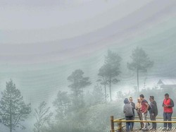 Puncak Lawang, Negeri di Atas Awan dari Sumatera Barat