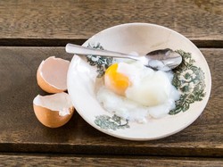 Telur Setengah Matang Vs Telur Matang, Mana yang Lebih Sehat?