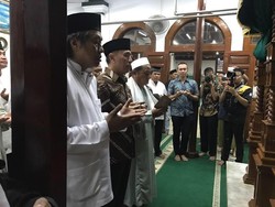 Kapolda Metro dan Pangdam Jaya Kunjungi Masjid Luar Batang