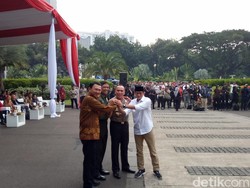 Djarot Absen, Ahok Pinjam Sandiaga Jadi Wagub di Deklarasi Damai