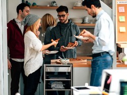 Ini 8 Hal yang Sebaiknya Tak Dilakukan di Pantry Kantor (2)