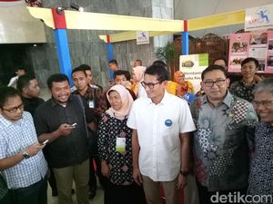 Soal Maklumat Kapolda, Fadli Zon: Gimana Larang Massa ke TPS?
