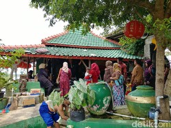 Alasan Penjemput Bawa Mbah Fanani ke Indramayu Tengah Malam