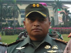 Dandim Jaksel Larang Prajurit Selfie di TPS Saat Pengamanan Pilgub