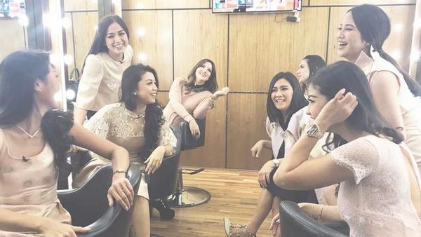 Kumpul Mewah ala Girls Squad