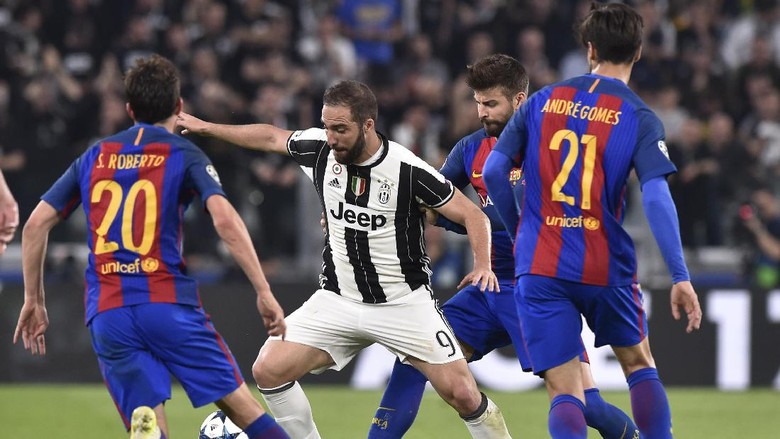 Higuain: Barca Mampu Membuat Keajaiban Higuain: Barca Mampu Membuat Keajaiban