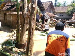 Saluran Irigasi Waduk Wadaslintang Jebol, 7 Rumah Rusak Berat
