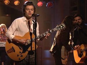 Harry Styles dan Taylor Swift Ternyata Masih Berhubungan Baik