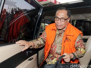 Irman Jalani Pemeriksaan Lanjutan Korupsi e-KTP