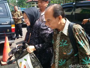 Eks Wali Kota Cimahi Dituntut 5 Tahun, Suaminya 8 Tahun Bui