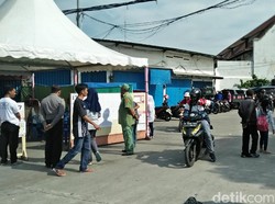 Antusiasme Warga Kampung Akuarium Nyoblos di 2 TPS