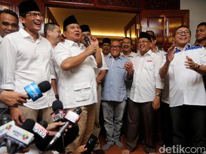 Cerita Hadirnya Ical di Jumpa Pers Kemenangan Anies-Sandi