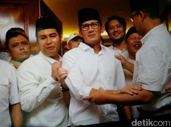 Saat Amien Rais Nyanyikan Lagu Bravo Prabowo