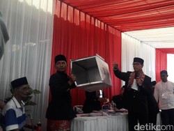 Sorakan Dukung Anies Bergema Saat Hitung Suara di TPS 28 Dimulai